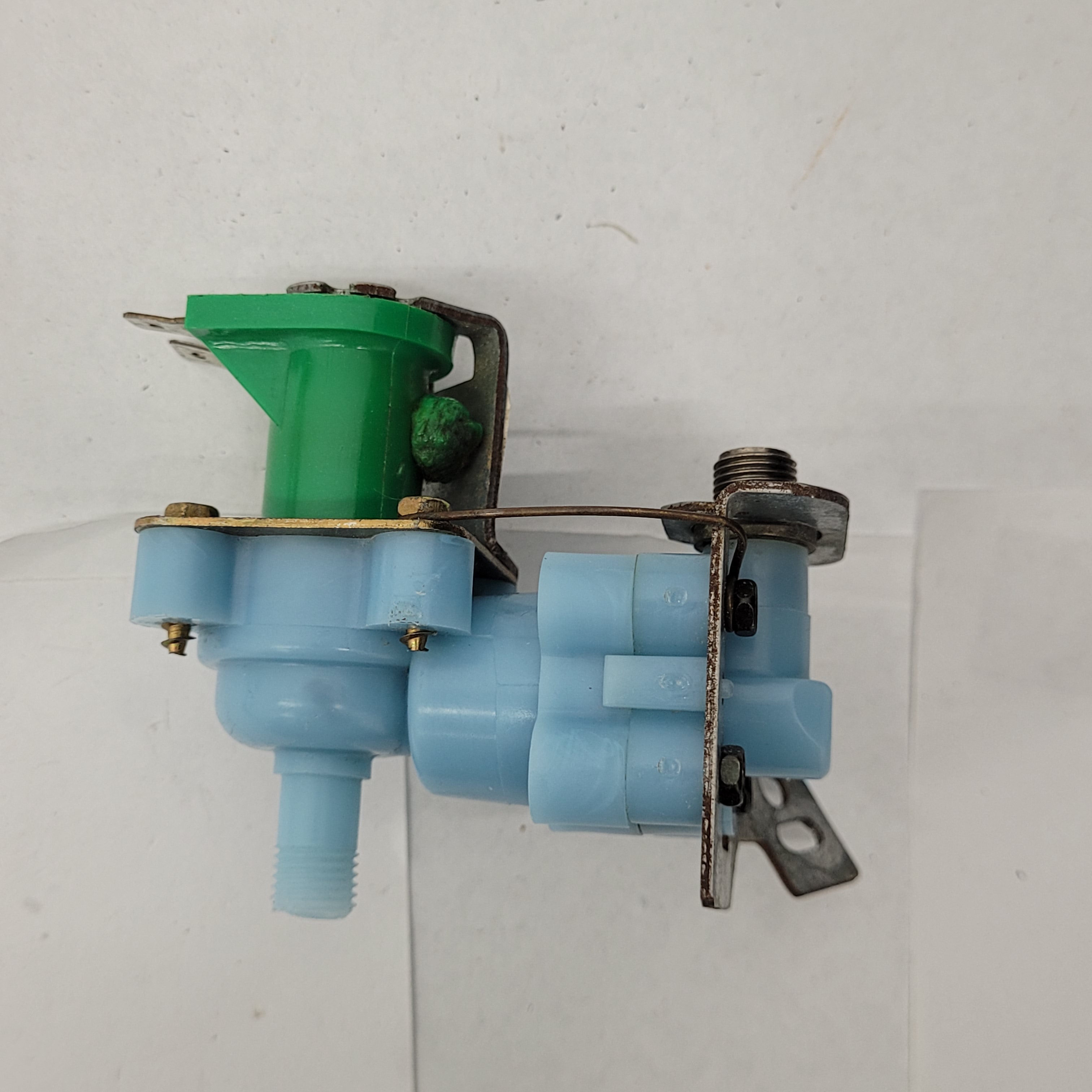 Whirlpool Ice Maker water inlet valve W10801996