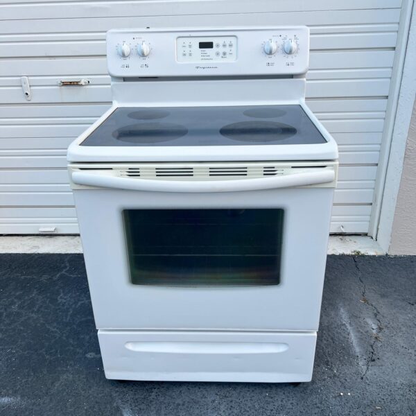 Frigidaire Electric Stove