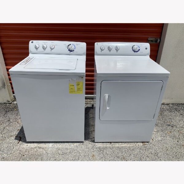 GE Washer and Dryer Set