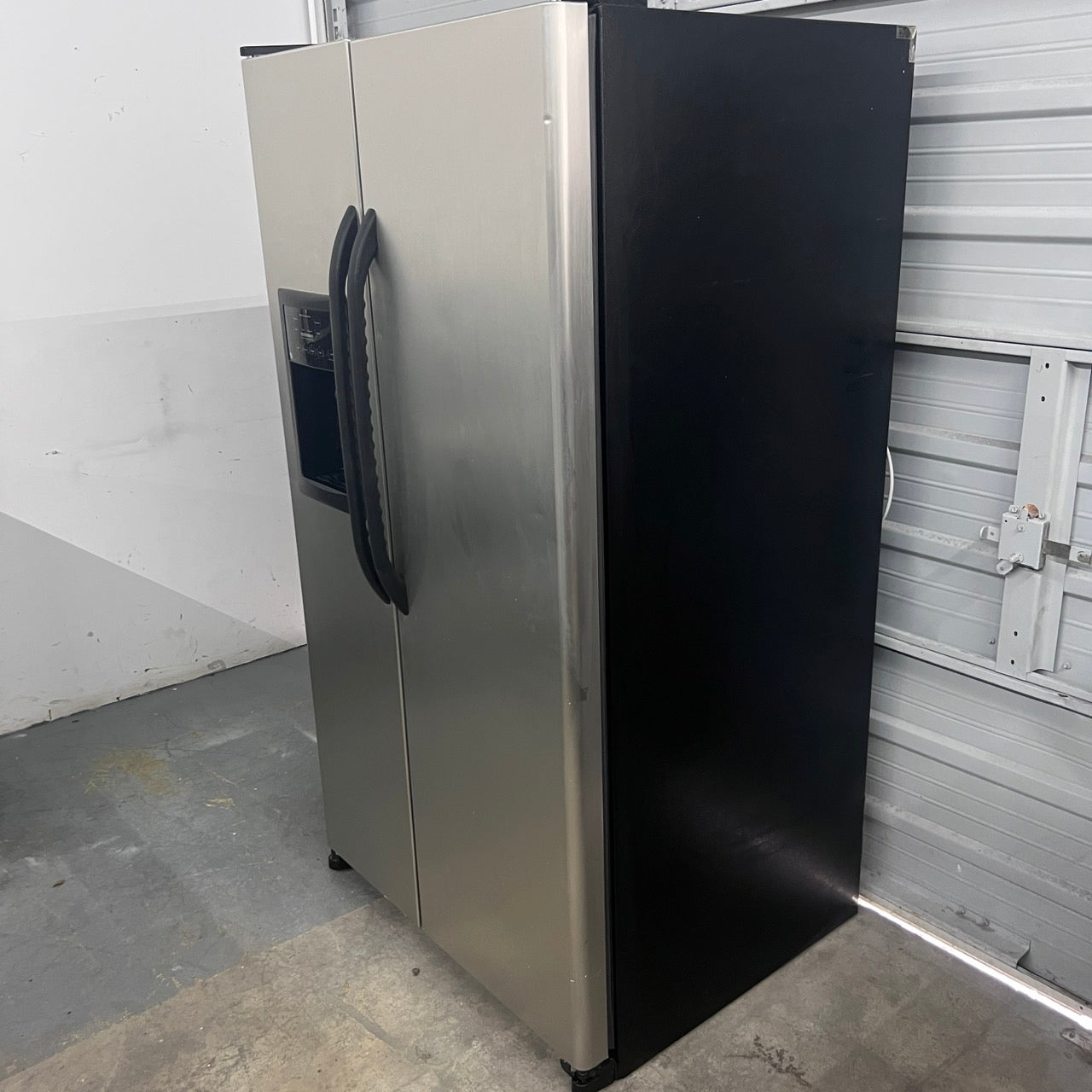 GE Stainless Steel Refrigerator