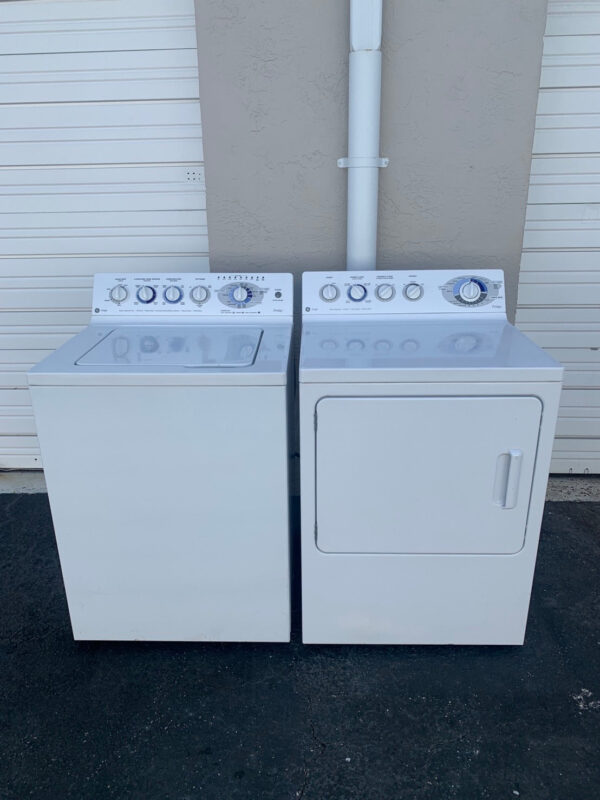 GE Washer and Dryer Set