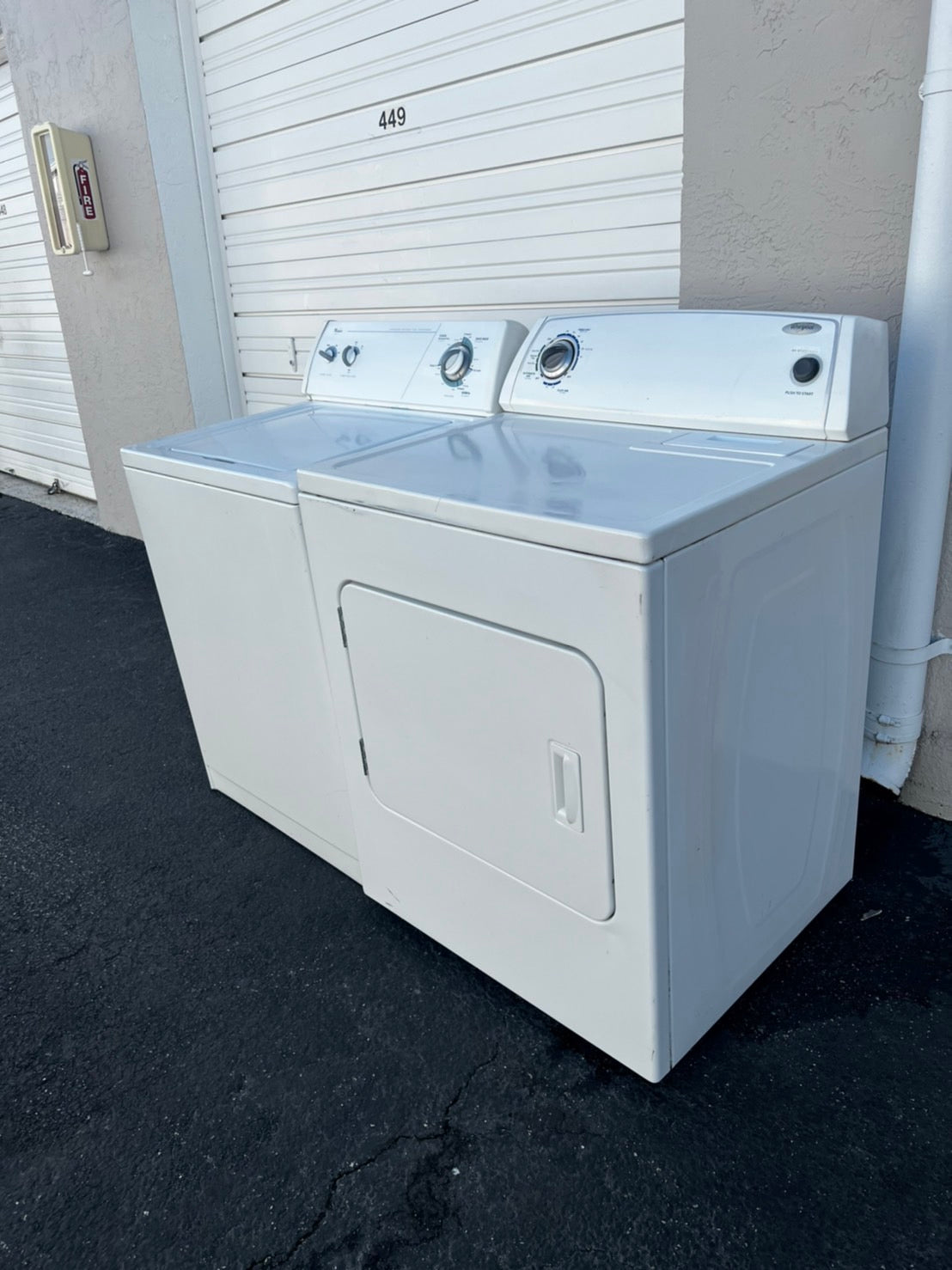 Whirlpool Washer and Dryer Set