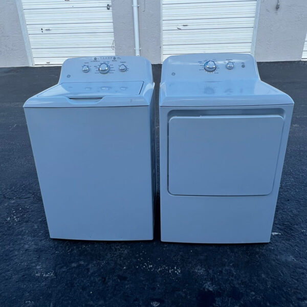 GE Washer and Dryer Set