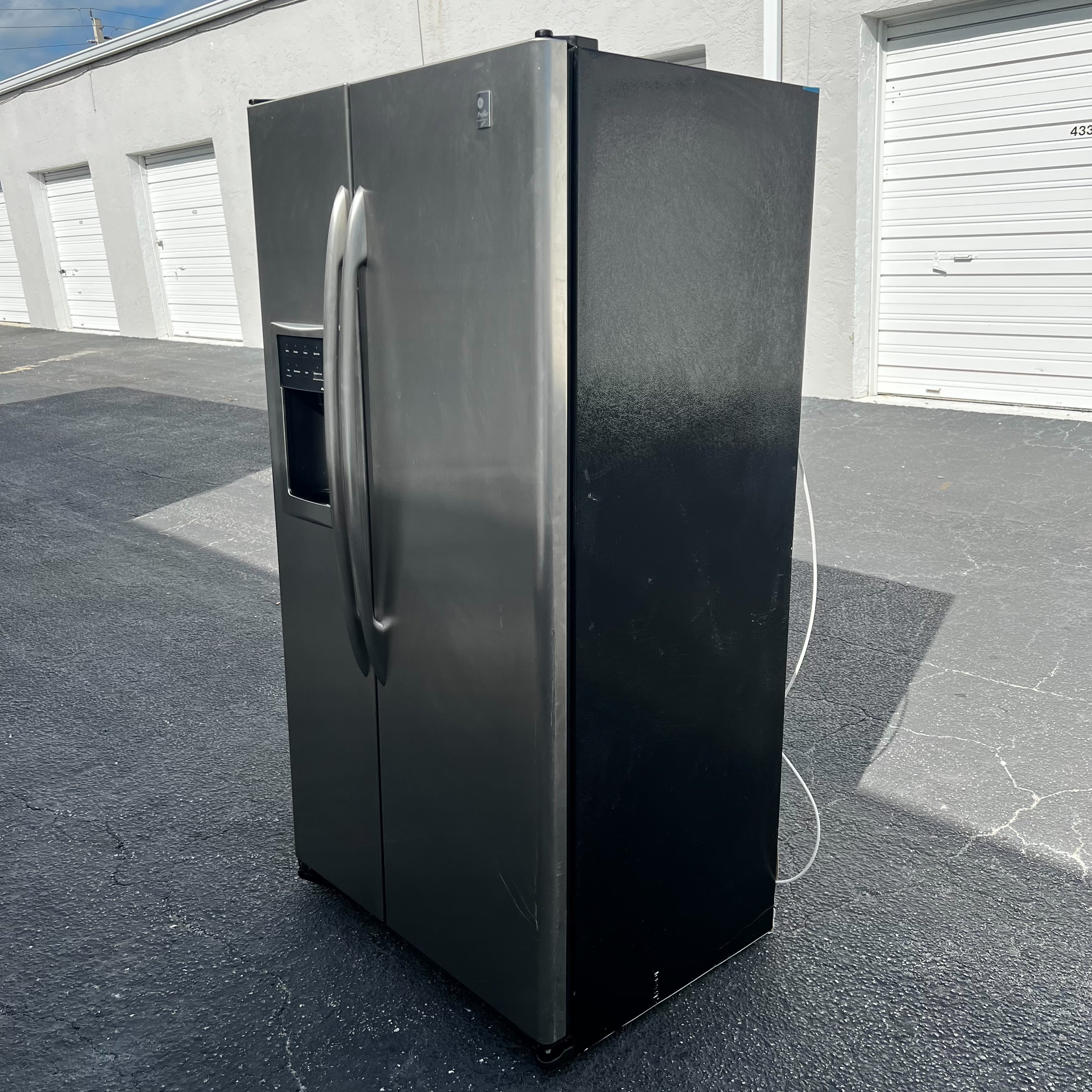 GE Stainless Steel Refrigerator