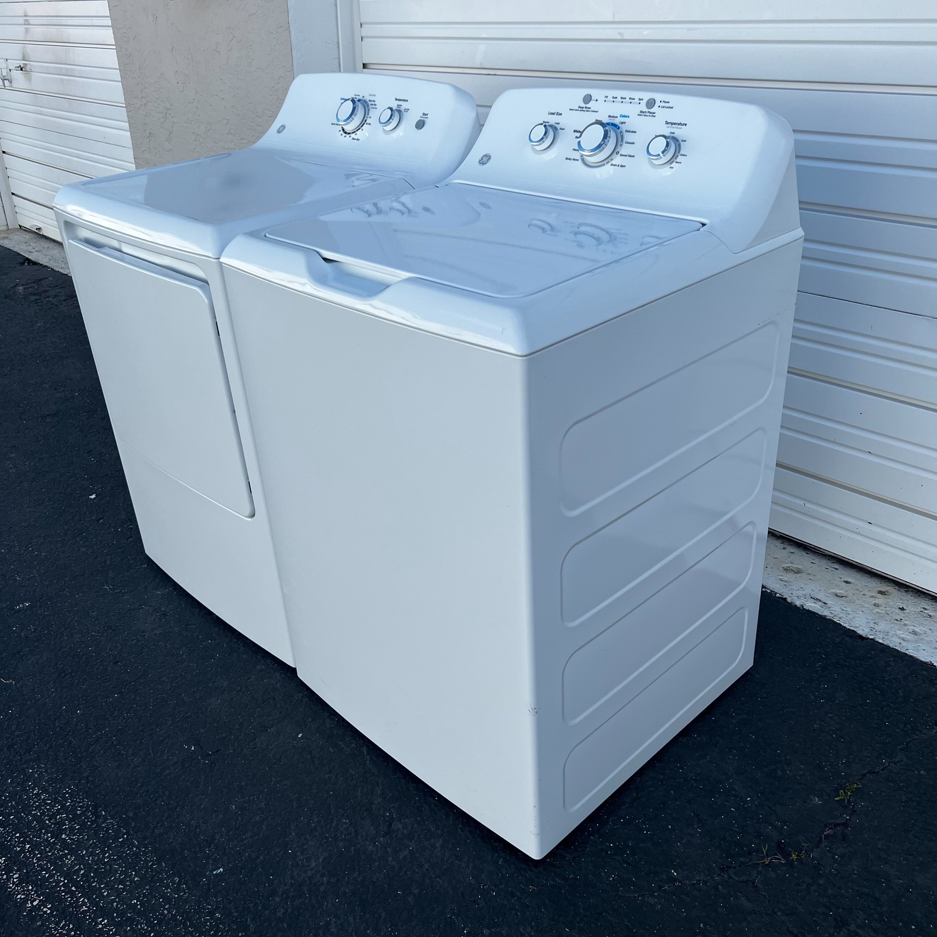 GE Washer and Dryer Set