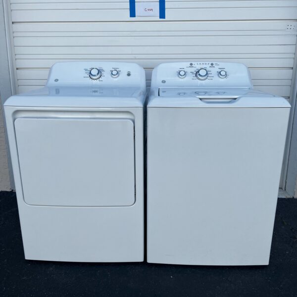 GE Washer and Dryer Set