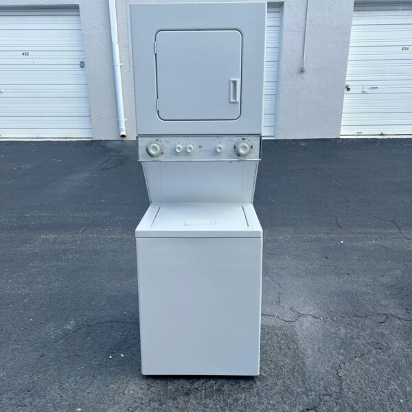 24" GE Stackable Washer/Dryer