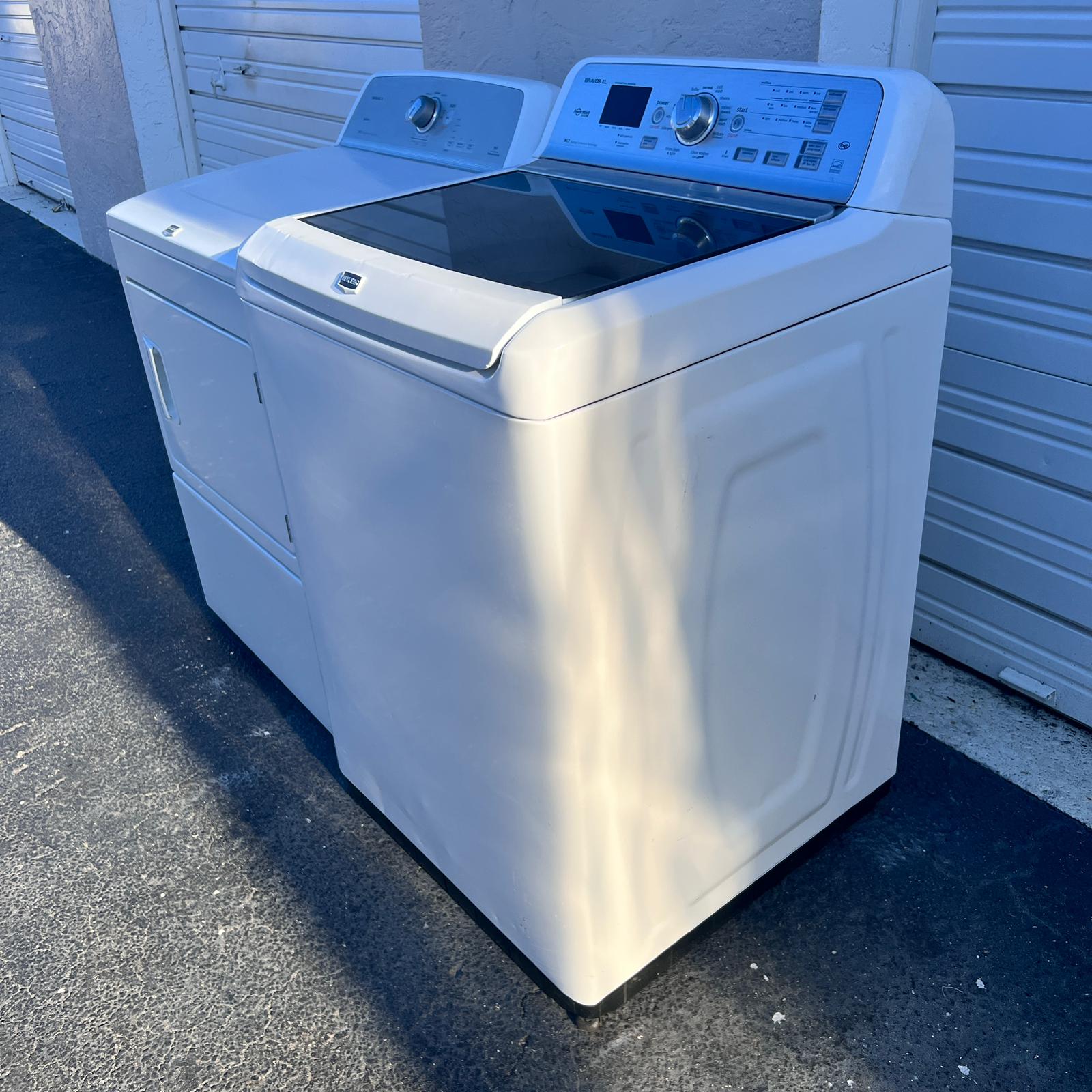 Maytag Bravos XL Washer and Dryer Set