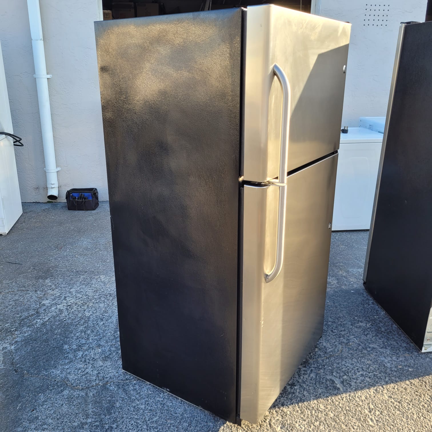 GE Stainless Steel Top and Bottom Refrigerator