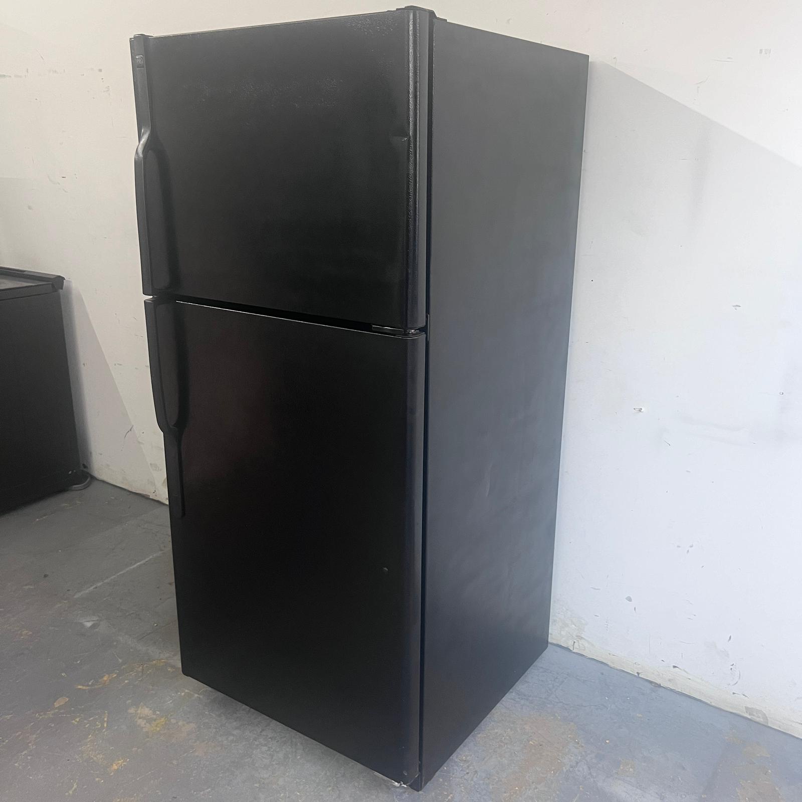 GE Black Top and Bottom Refrigerator