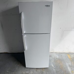 Premium-Levella-21"-Top-and-Bottom-Refrigerator