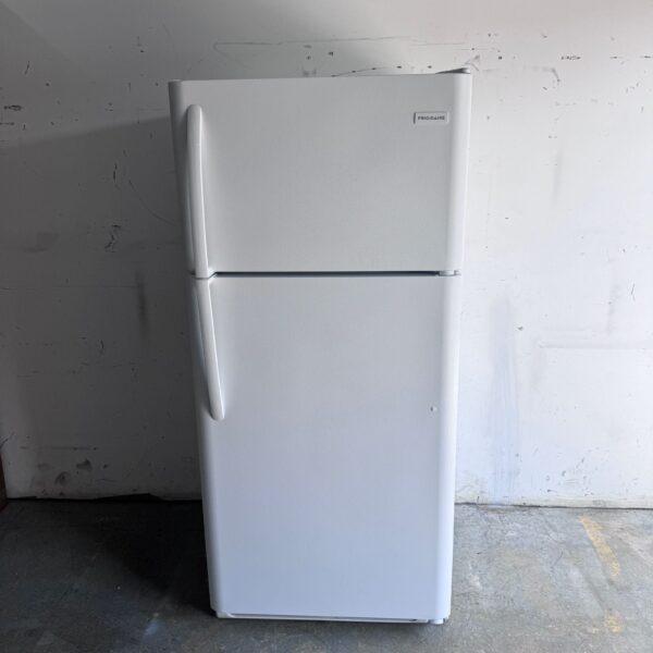 Frigidaire-Top-and-Bottom-Refrigerator-with-Ice-maker