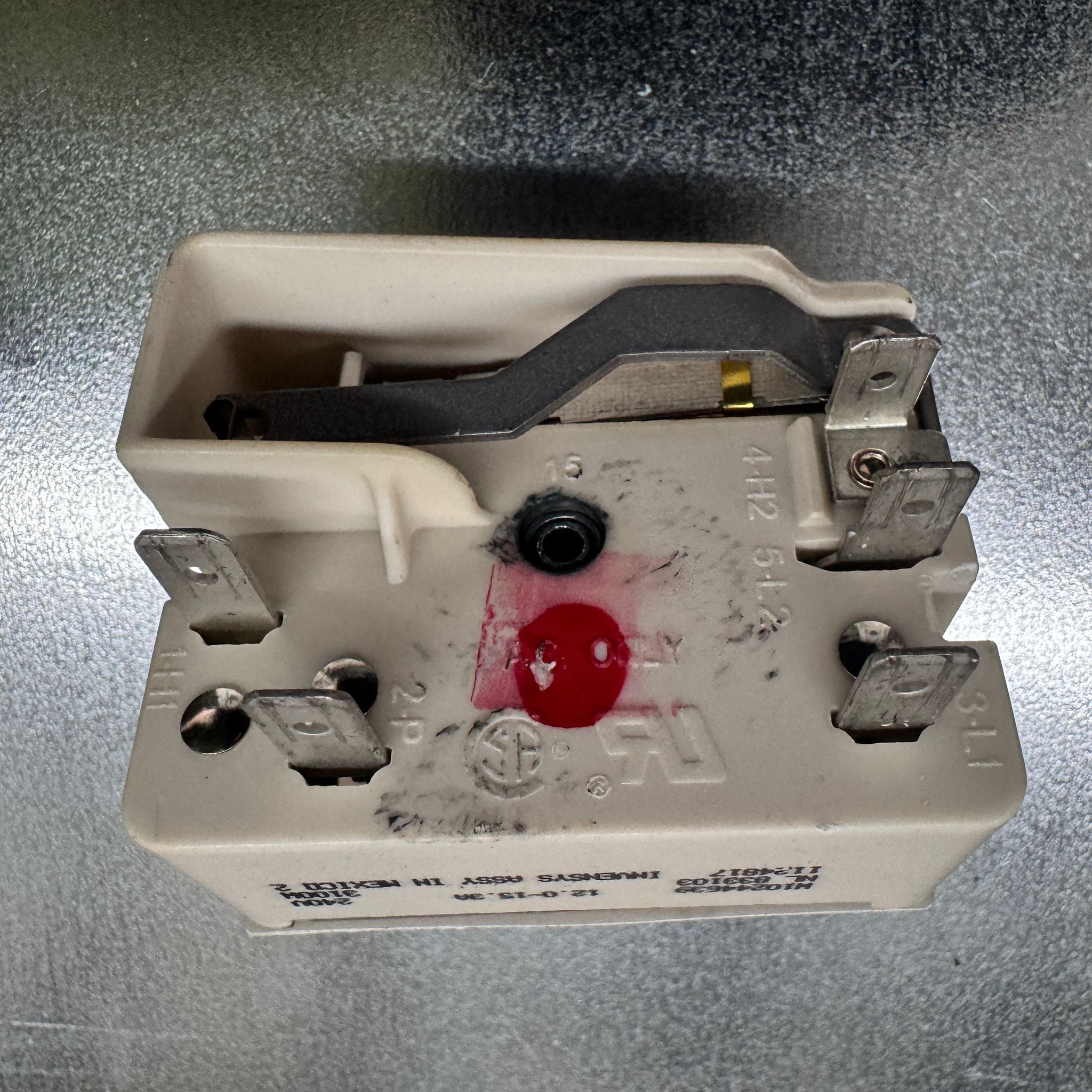 WhatsApp_Image_2024-11-15_at_17.27.37