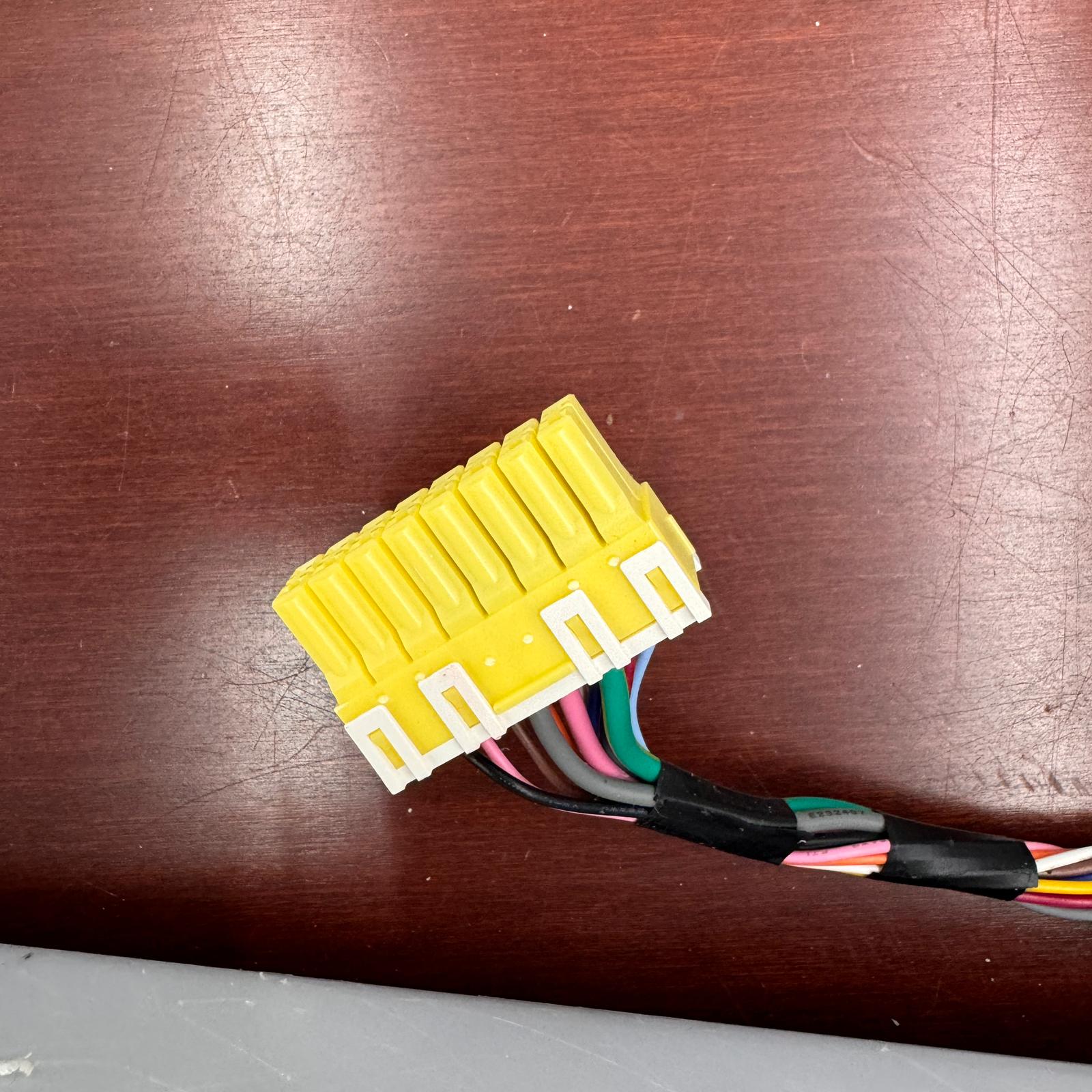 Samsung Refrigerator Ice Maker Assembly DA97-15217D