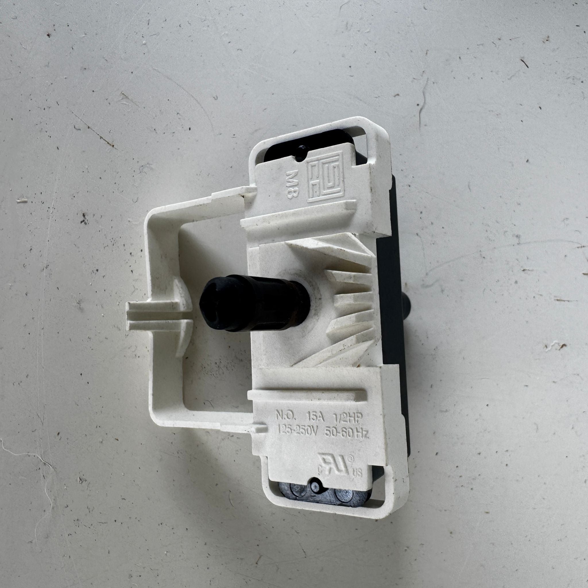 Maytag Dryer Push-to-Start Switch (replaces 3977456) WP3977456