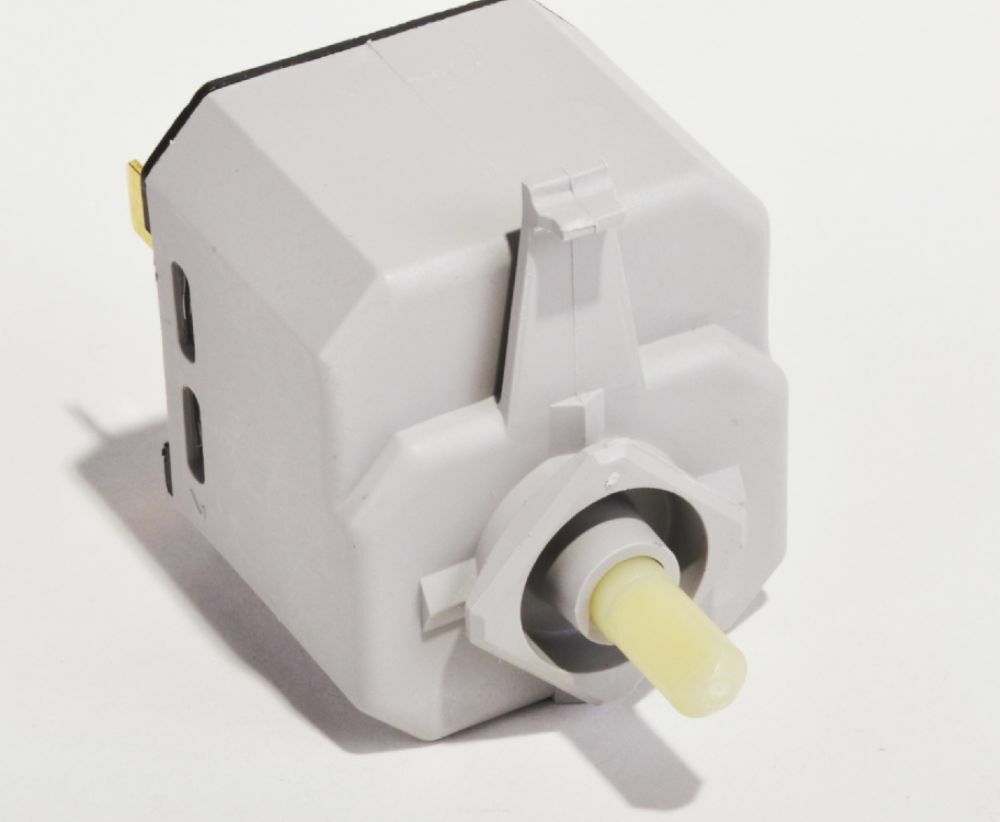Whirlpool Dryer Push-to-Start Switch (replaces 3404233) WP3404233